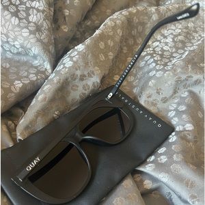 QUAY Black Ever After 125 Sunglasses